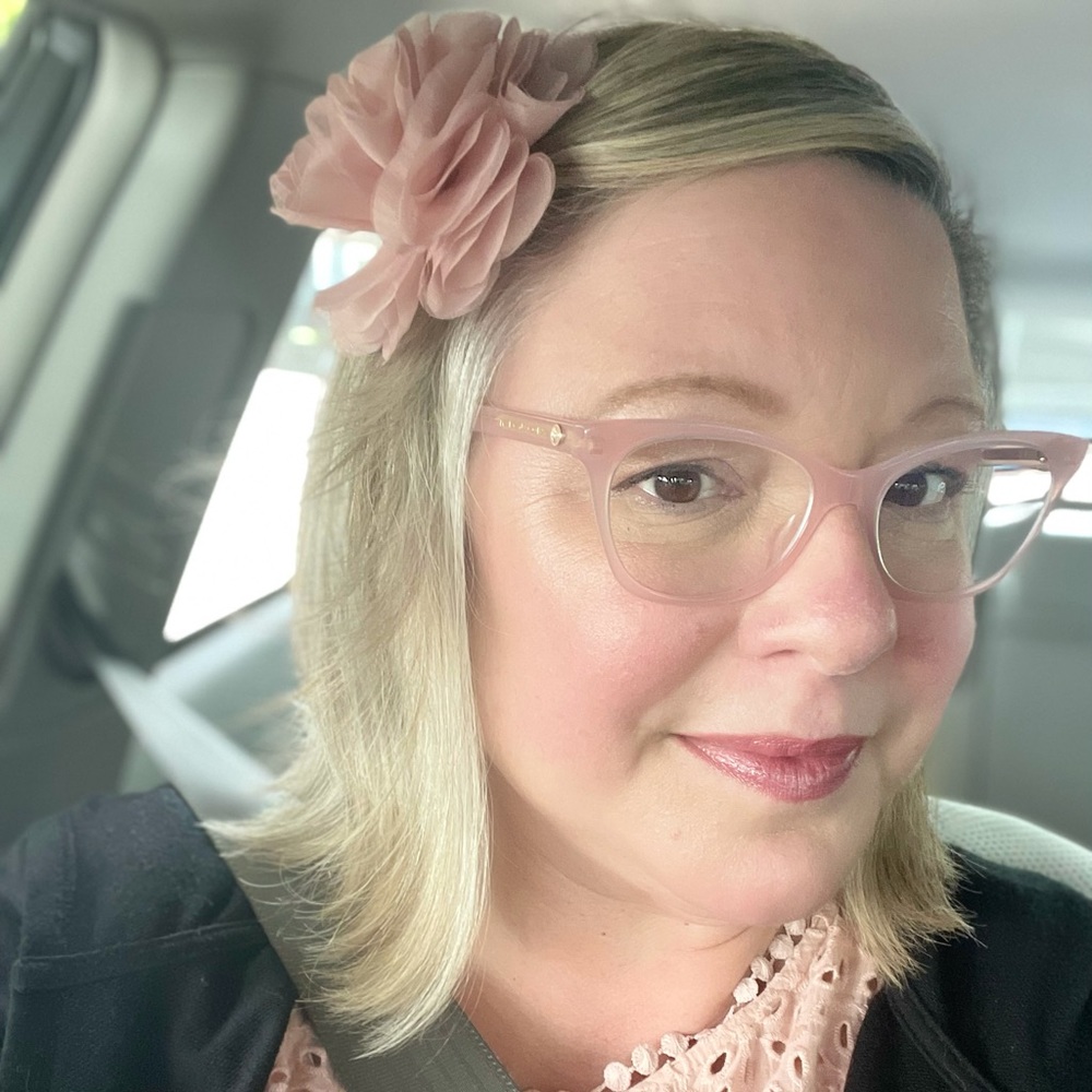 Meet your Posher, Jenny